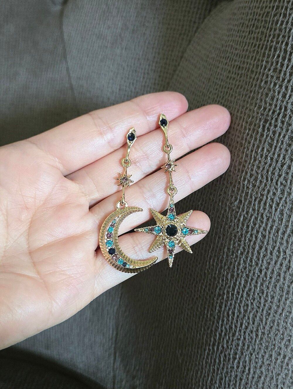 Arm💪 Candy🍭 by Eye👁️ Candy🍬 Los Angeles Moon🌙 and Star⭐ Dangle Earrings